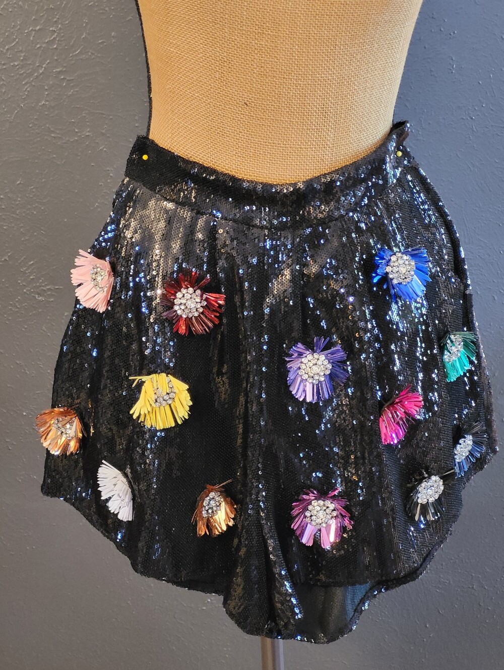 Queen Of Sparkles Black Sequined Rhinestone Flower Shorts XS